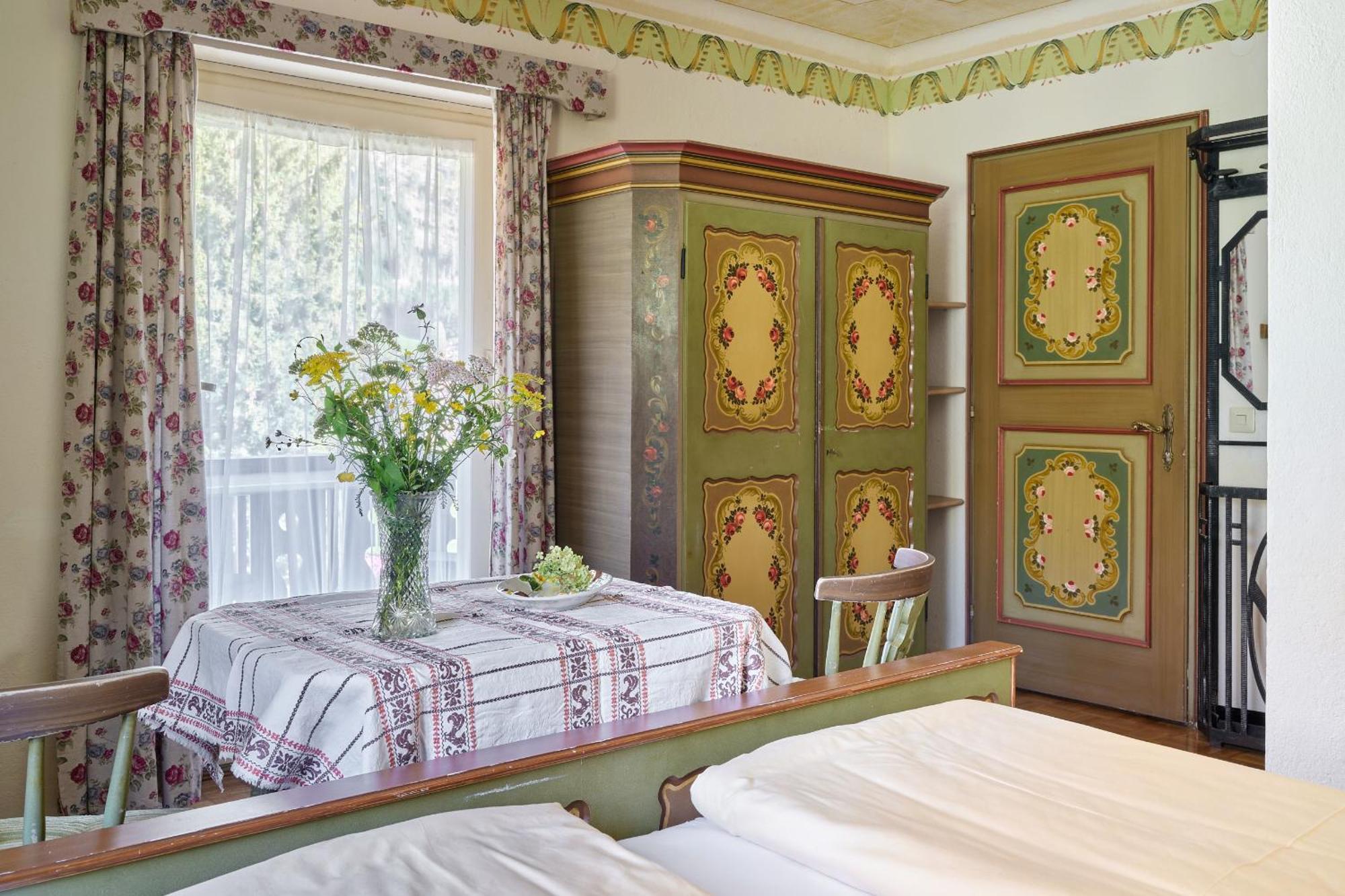 Hotel Harrida ไวส์เซินซี ภายนอก รูปภาพ